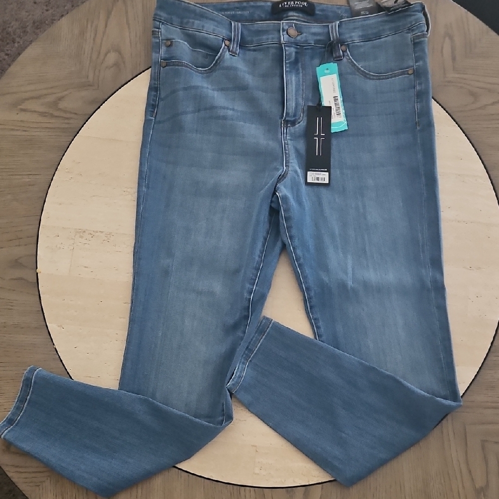 Liverpool Women's Medium Blue Skinny Jeans